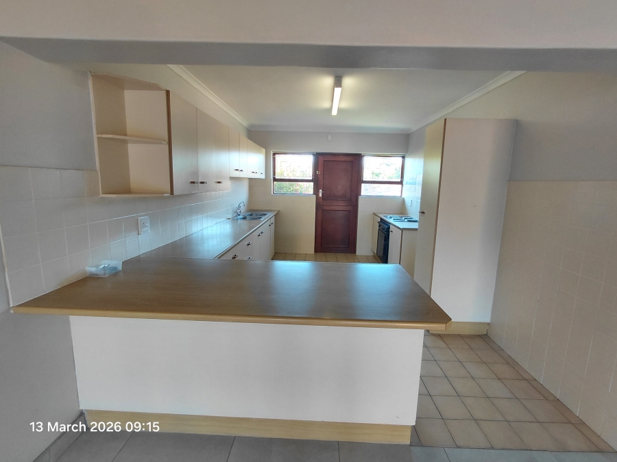 To Let 3 Bedroom Property for Rent in Miramar Eastern Cape
